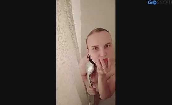 Teasing Nipples Drenched in Water and Tempting Shower Scenes